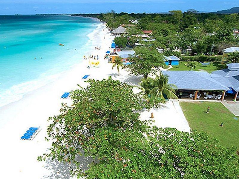 Grand Pineapple Beach Negril Hotel Екстериор снимка